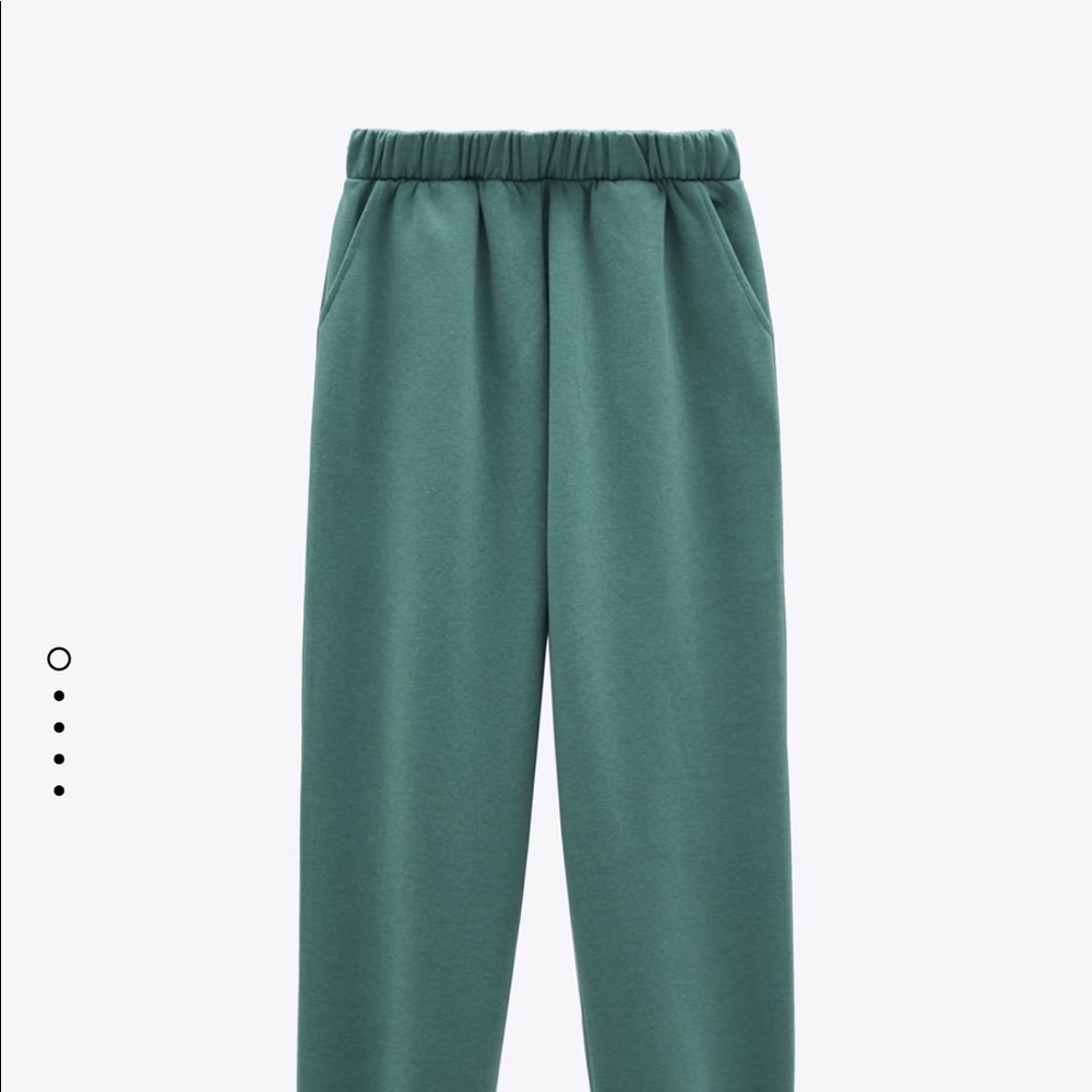 Zara Joggers & Sweatshirt